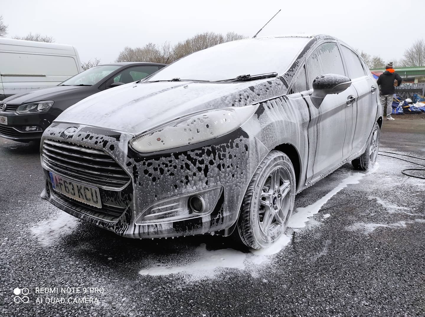 Snowfoam on a Ford