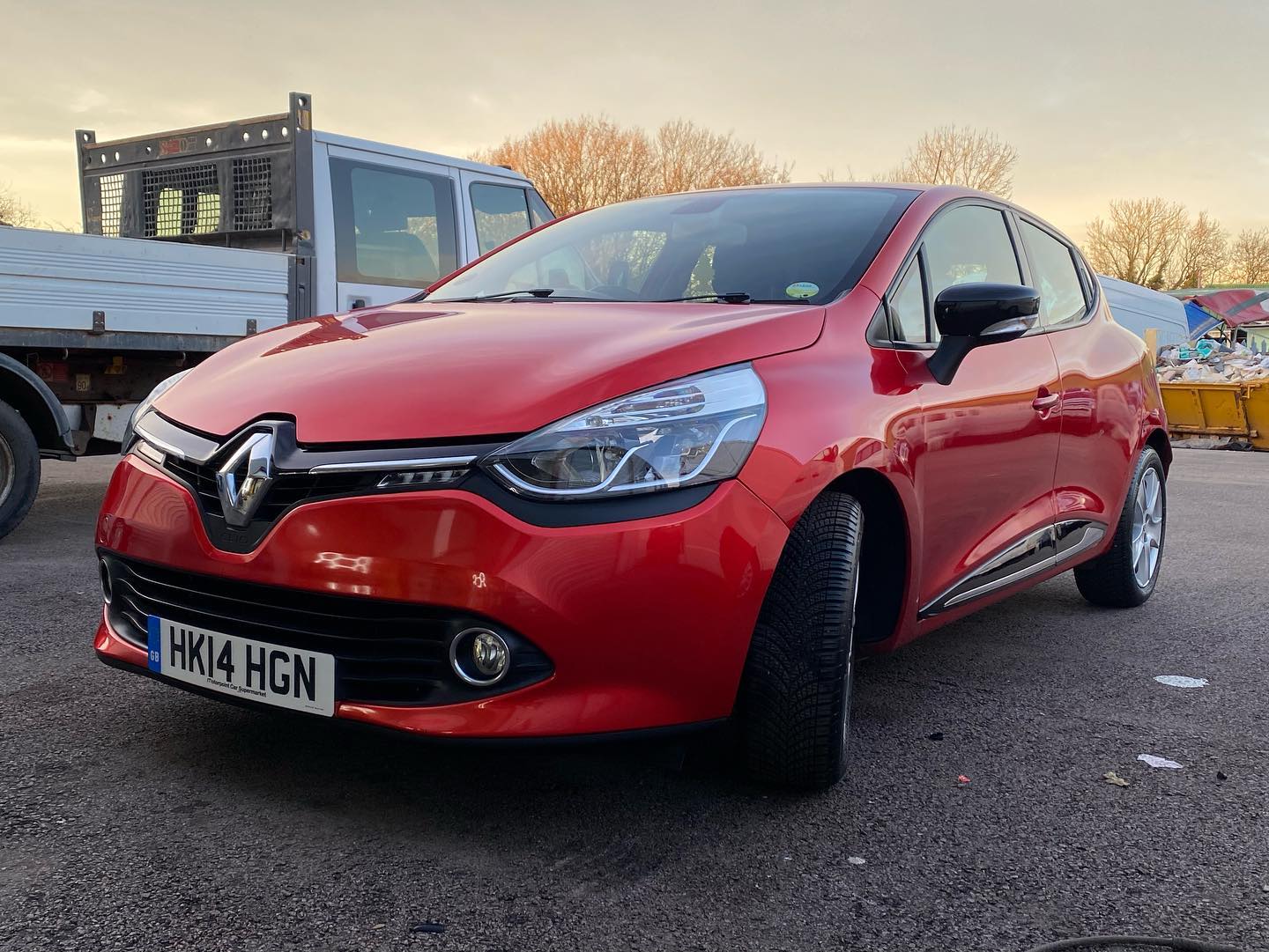 Ceramic coating on a red Clio